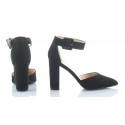 Czółenka zamszowe na słupku 9,5 cm. pasek czarne