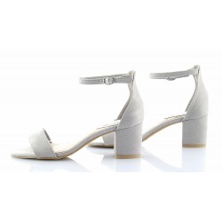 Sandały zamszowe na słupku 6 cm. z zakrytą piętą szare