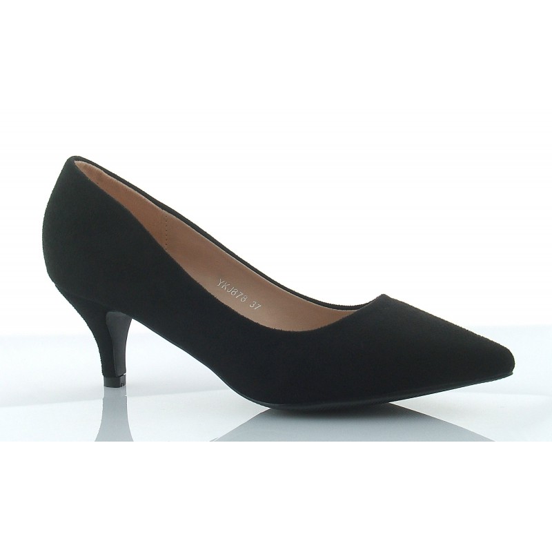 Czółenka zamszowe na niskiej szpilce 5,5 cm. szpic czarne