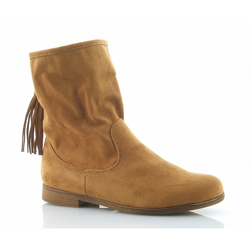 Botki zamszowe na płaskim obcasie wsuwane camel