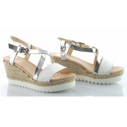 Sandały espadryle na koturnie 7,5 cm. białe srebrne