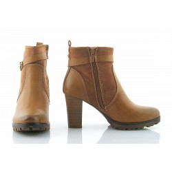 Botki damskie na słupku 8 cm. ocieplane camel