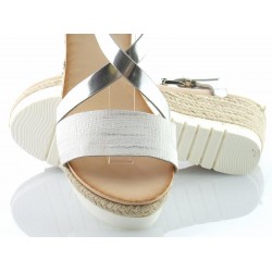 Sandały espadryle na koturnie 7,5 cm. białe srebrne