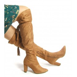 Wysokie kozaki na słupku 8,5 cm. zamszowe camel