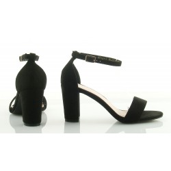 Sandały zamszowe na słupku 8 cm. z zakrytą piętą czarne