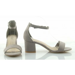 Sandały zamszowe na słupku 6 cm. pasek szare