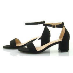 Sandały zamszowe na słupku 5 cm. pasek czarne