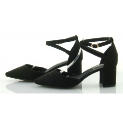 Czółenka zamszowe na słupku 6 cm. pasek czarne