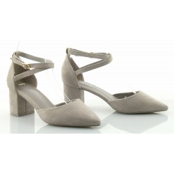 Czółenka zamszowe na słupku 6 cm. pasek szare