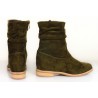 Botki zamszowe na obcasie i koturnie zielone