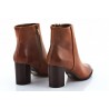 Botki damskie na słupku 7,5 cm. camel