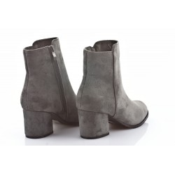 Botki zamszowe na słupku 6 cm. szare