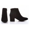 Botki zamszowe na słupku 6 cm. czarne