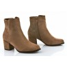 Botki zamszowe na słupku 6 cm. khaki