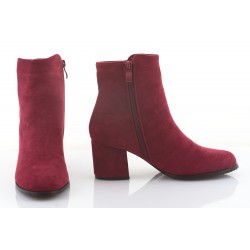 Botki zamszowe na słupku 6 cm. bordowe