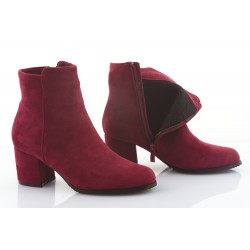 Botki zamszowe na słupku 6 cm. bordowe