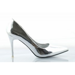 Czółenka na szpilce 9 cm. lakierowane srebrne