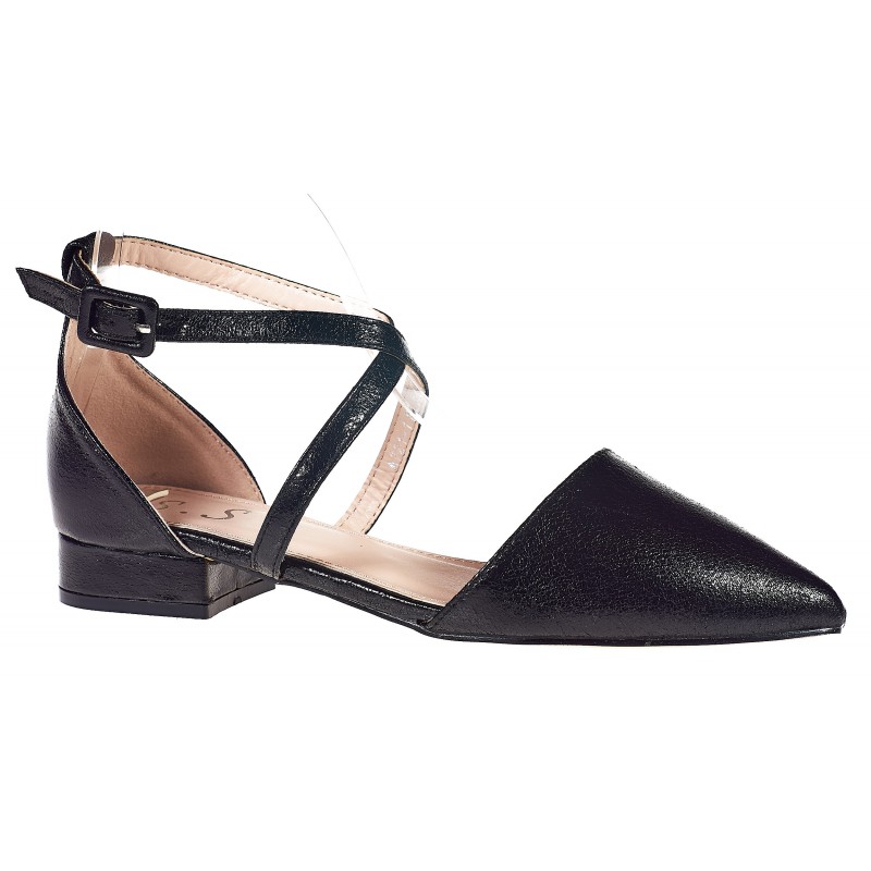 Czółenka na niskim obcasie pasek czarne