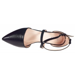 Czółenka na niskim obcasie pasek czarne