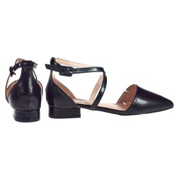 Czółenka na niskim obcasie pasek czarne