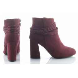 Botki zamszowe na słupku 8,5 cm. bordowe