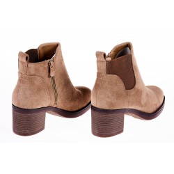Botki zamszowe sztyblety na słupku 6 cm. beżowe