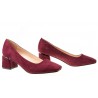 Czółenka zamszowe na niskim słupku 5 cm. bordowe
