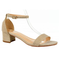 Sandały na obcasie słupku...