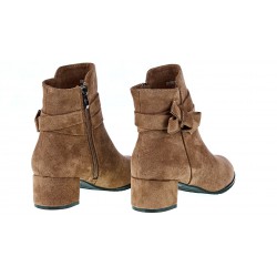 Botki zamszowe na słupku 4,5 cm. khaki