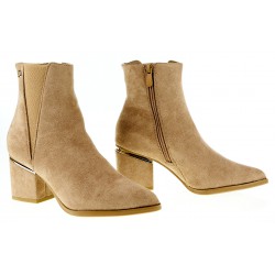 Botki zamszowe na słupku 7 cm. szpic beż khaki