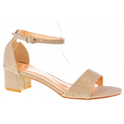 Sandały na obcasie słupku...