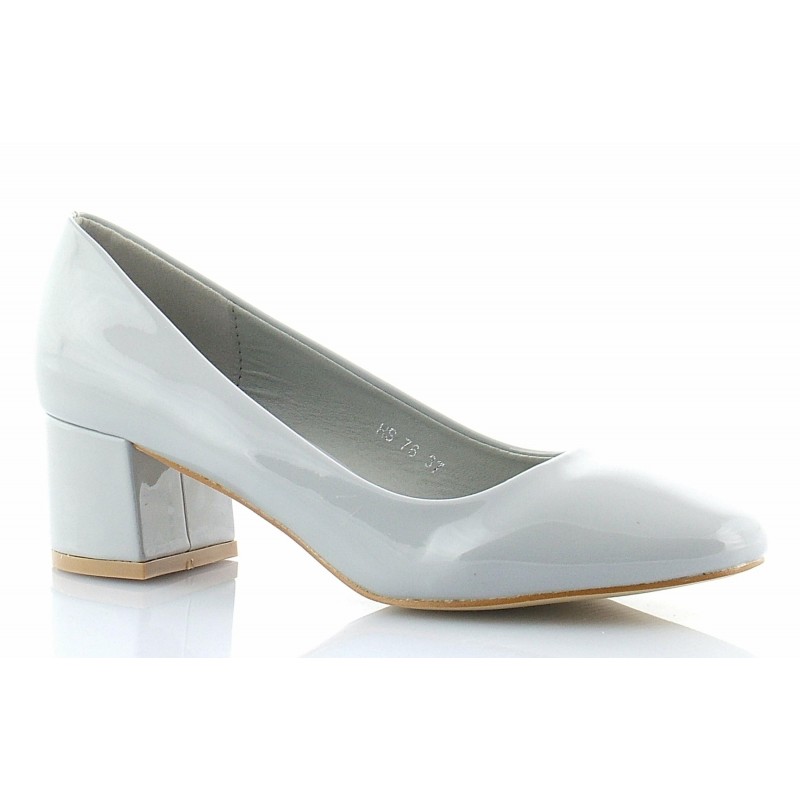 Czółenka na niskim słupku 5 cm. lakierowane szare